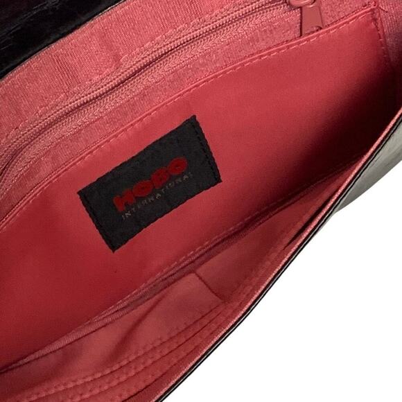 Hobo International Vintage 90s Black Leather Baguette Clutch - Picture 4 of 9